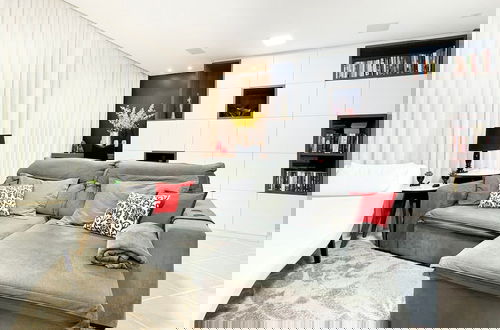 Foto 34 - Casa Moderna e Aconchegante