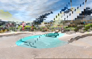 Photo 1 - Walk 2 Old Town - Pool View Fashion Square