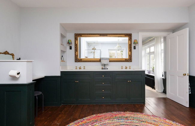 Country Retreat - Sleeps 14 - Large Garden - Foto 40