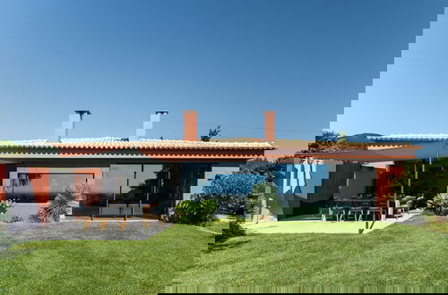 Foto 18 - Garden Seaside Villa by Cadenzalux