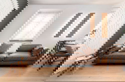 Foto 2 - Rafael White Home