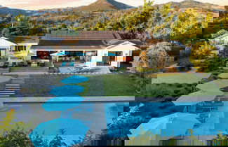 Foto 1 - Luxe, Pool, Spa, Fire Pit, Game Room, Piano Sonoma Pool Retreat by Avantstay