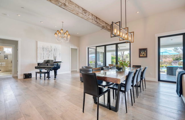 Luxe, Pool, Spa, Fire Pit, Game Room, Piano Sonoma Pool Retreat by Avantstay - Foto 11