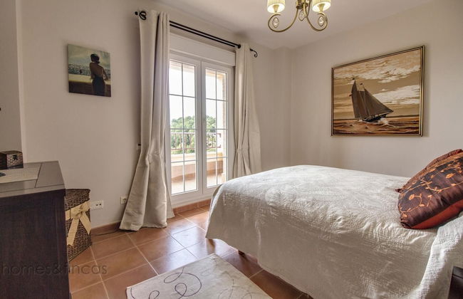 3 Bed Beach Apartment With Views Isla Canela - Foto 7