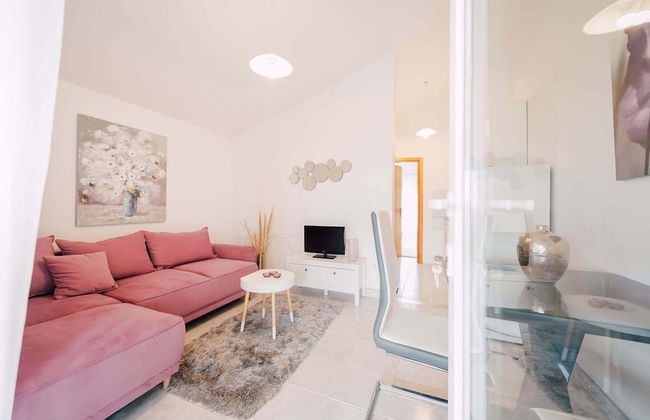 Adorable Apartment With Swimming Pool and Terrace - Foto 9