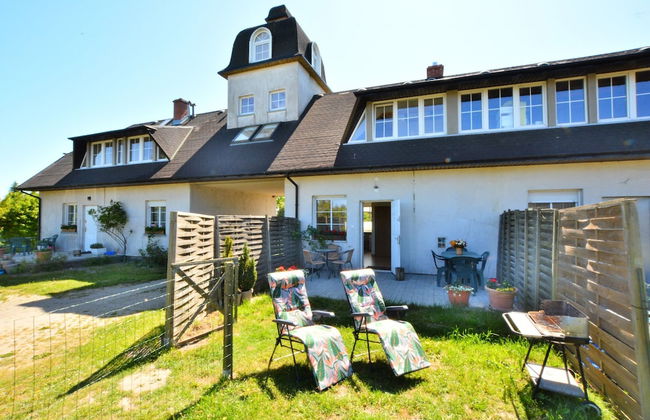 Holiday House by Lake Jamno With Private Pier - Photo 1