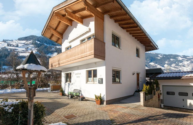 Beautiful Holiday Home in Mayrhofen - Foto 9