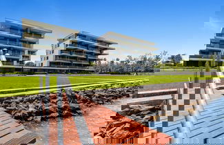 Foto 1 - Lakefront Elegant Condo Lela