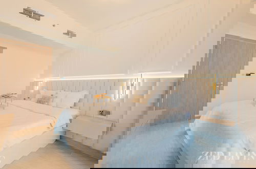 Foto 3 - Stylish 1BR at Me Do Re | Panoramic View + Parking