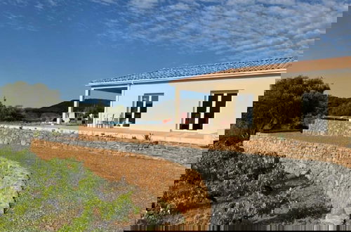 Foto 2 - Villa L'esquirol With View and Pool