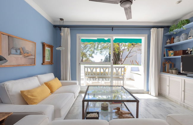 Lunamar in Marbella With 4 Bedrooms and 3 Bathrooms - Photo 7