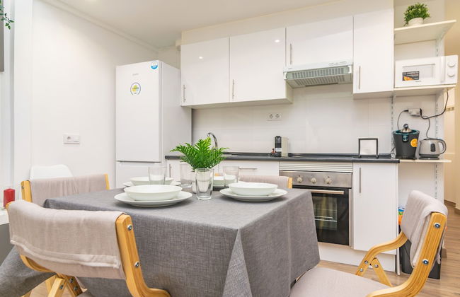 Centric in Palma With 3 Bedrooms and 1 Bathrooms - Photo 9