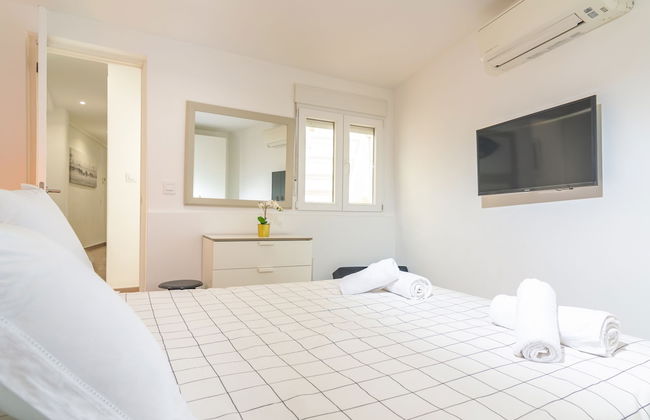 Centric in Palma With 3 Bedrooms and 1 Bathrooms - Photo 20