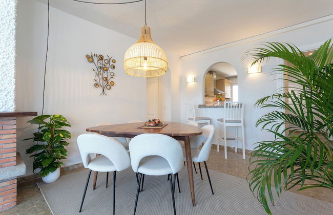 Sunstay Luxe Flat III Playamar Torremolinos - Photo 9