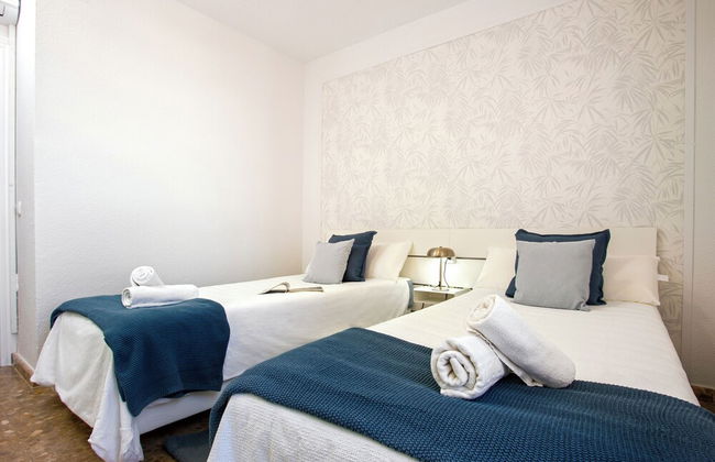 Sunstay Luxe Flat III Playamar Torremolinos - Photo 6