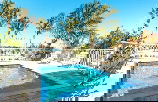 Foto 3 - 8 Waterfront 4 Bed 3 Bath Pool Home w Free Dock