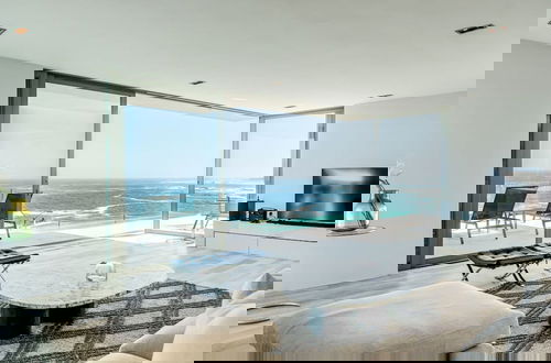 Foto 27 - Admire the Panoramic Views at Blue Ocean Penthouse