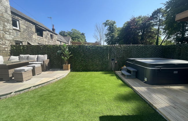 Stunning 4 Bed Pet Friendly Cottage With Hot Tub - Foto 16