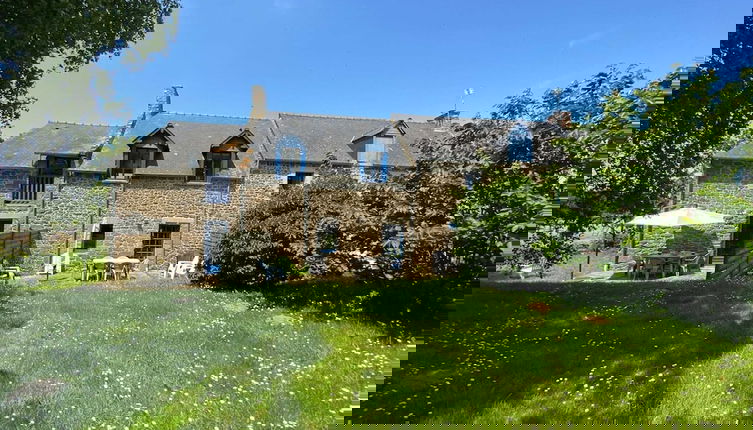 Foto 1 - Terraced House, St Meloir des Ondes