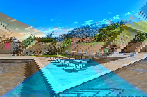 Foto 51 - Topaz 8