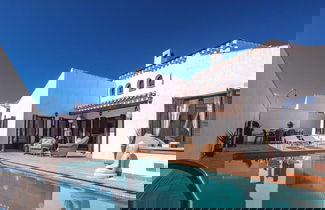 Photo 1 - Luxury Villa With Private Pool