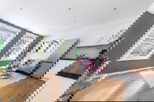 Foto 7 - Chic One Bed City Flat