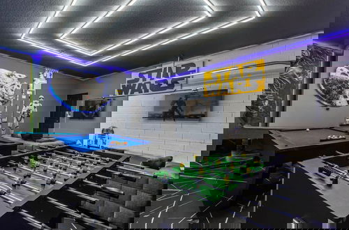 Foto 1 - Upstay - Theme Rooms Pool Spa Theatre Arcade