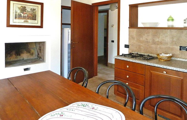 Family Apartment in Guardistallo With Pool - Photo 6