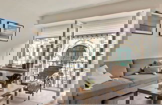 Foto 1 - Apartment Near the Beach in the Heart of the City