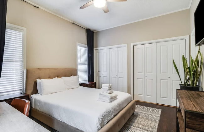Jefferson Rental Room 1 - Photo 1