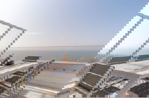 Foto 3 - Penthouse With 2 Terraces and Magnificent sea View