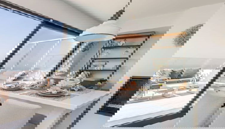 Foto 1 - Penthouse With 2 Terraces and Magnificent sea View
