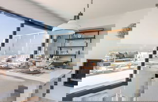 Foto 1 - Penthouse With 2 Terraces and Magnificent sea View
