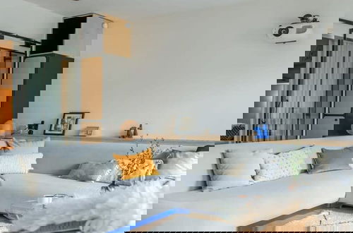Foto 5 - Apartment With Garden at the Seaside in Knokke