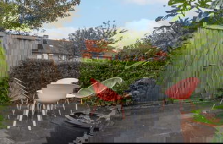 Foto 2 - Cosy Home With City Garden