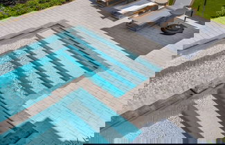 Foto 3 - New Altair House by Brightwild Pool Pets