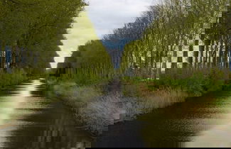 Foto 2 - Holiday Home Along the Canal With Great Views