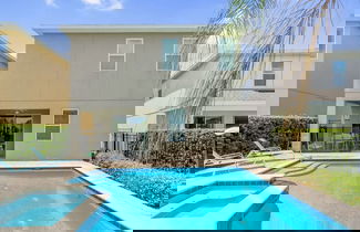 Foto 3 - Gorgeous Remo 8 BR at Encore Resort Next to Disney