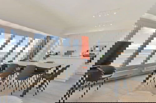 Foto 5 - Majestic Apartment With Breathtaking Sea View