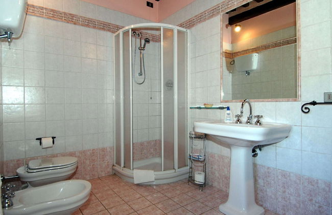 Agriturismo Near Cortona With Swimming Pool - Photo 31