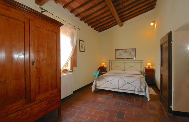 Agriturismo Near Cortona With Swimming Pool - Photo 14