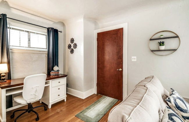 Shiny and Comfortable Oakland House 3 car Driveway - Foto 4