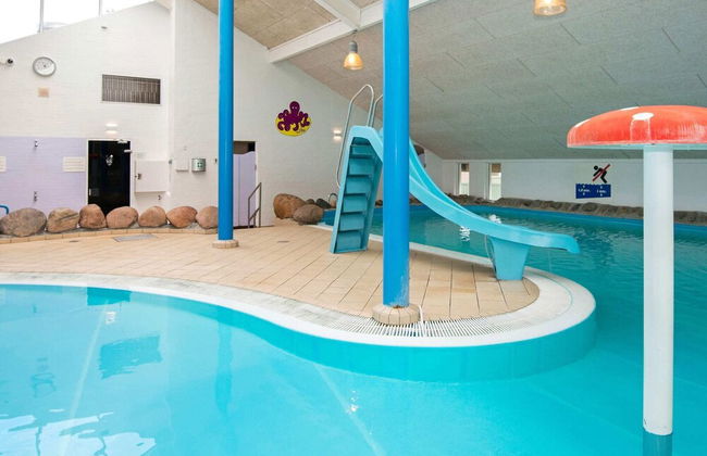 4 Person Holiday Home on a Holiday Park in Hemmet - Foto 5