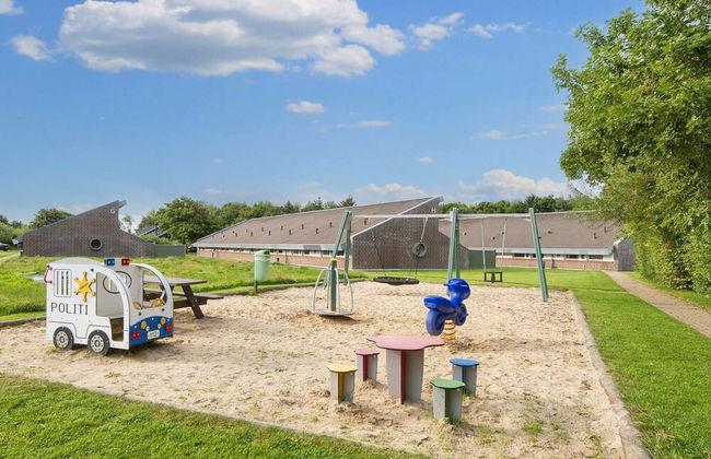 4 Person Holiday Home on a Holiday Park in Hemmet - Foto 29