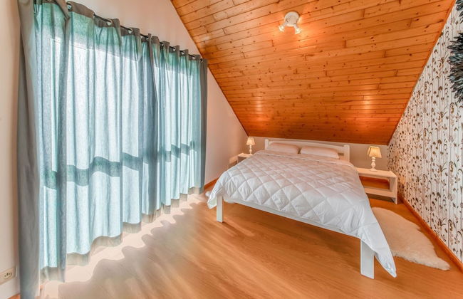 Picture-perfect Holiday Home in Sourbrodt With Garden, BBQ - Foto 14