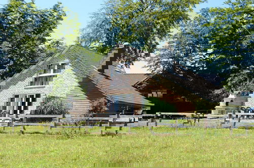 Foto 1 - Picture-perfect Holiday Home in Sourbrodt With Garden, BBQ