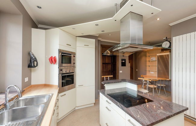 Live Your Dream at This Castle in the City of Spa - Foto 15