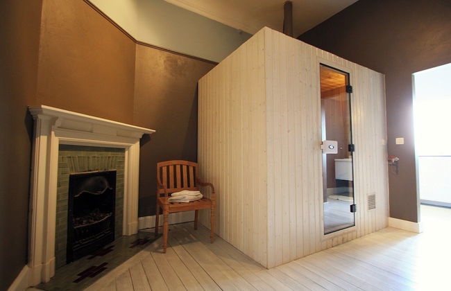 Live Your Dream at This Castle in the City of Spa - Foto 39