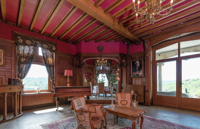 Live Your Dream at This Castle in the City of Spa - Foto 17