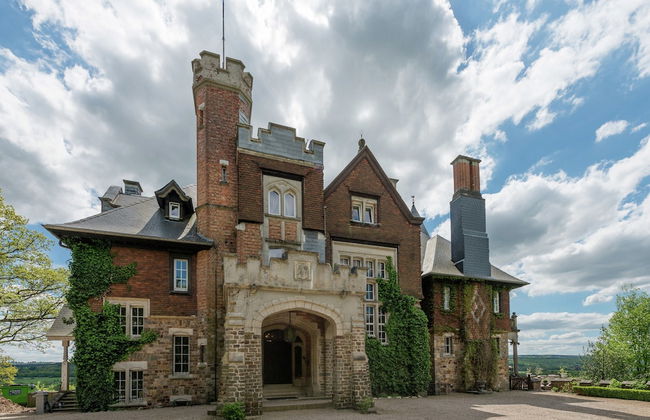 Castle in Spa With Lake View & Heated Pool - Foto 36
